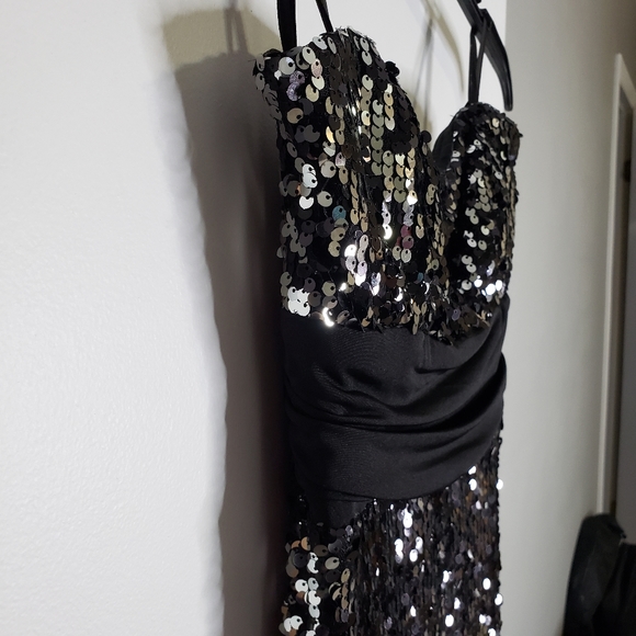 Sequin black/silver Speechless strapless long formal gown size small - Picture 10 of 12